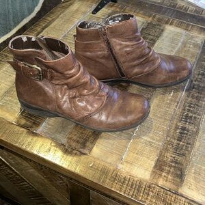 Clarks Dark Brown Leather Footwear